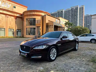 Jaguar XFL 2018