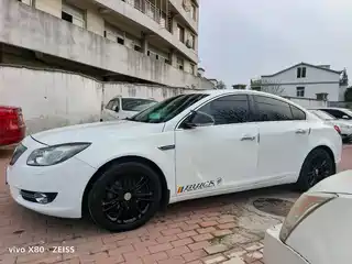 Buick Regal 2010