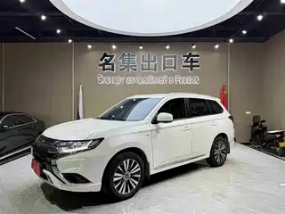 Mitsubishi Outlander 2022