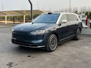 AITO Wenjie M9 2025