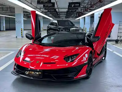 Lamborghini Aventador 2013