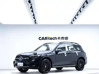 Mercedes-Benz GLC 2025