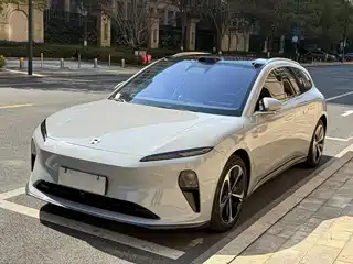 NIO ET5T 2023