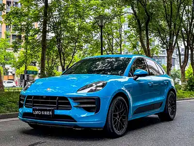 Porsche Macan 2021