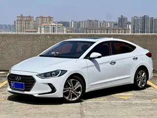 Hyundai Elantra 2019