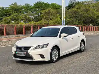 Lexus Lexus CT 2014