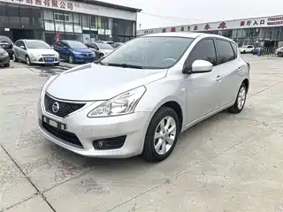 Nissan Tiida 2011