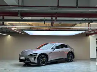 Xiaomi Auto YU7 2025