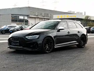 Audi Audi RS 4 2023