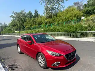 Mazda Mazda3 Axela 2016