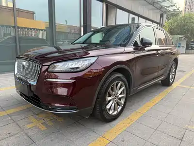 Lincoln Adventurer 2021