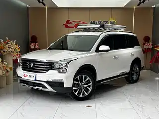 GAC Trumpchi GS8 2016
