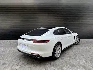 Porsche Panamera 2016