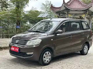 Dongfeng Fengguang Fengguang 350 2015