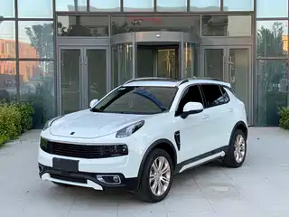 Lynk & Co 01 2018