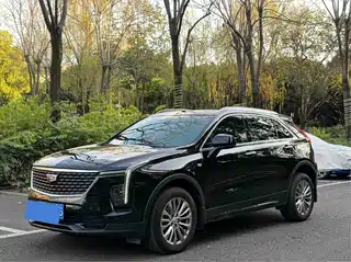 Cadillac Cadillac XT4 2023