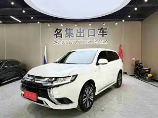 Mitsubishi Outlander 2022