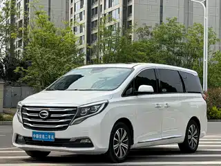 GAC Trumpchi M8 2018