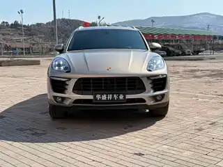 Porsche Macan 2015