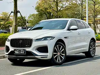 Jaguar F-PACE 2021