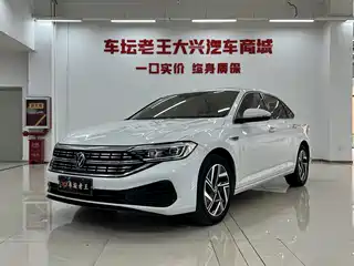 Volkswagen Sagitar 2022