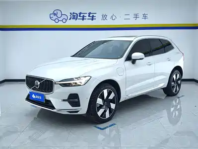 Volvo XC60 Plug-in Hybrid 2024