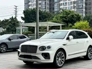 Bentley Bentayga Hybrid 2022