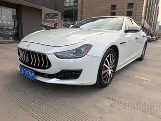 Maserati Ghibli 2015