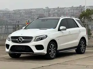 Mercedes-Benz GLE 2016