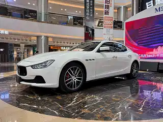 Maserati Ghibli 2015