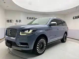 Lincoln Navigator 2021