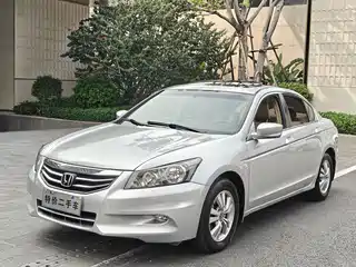 Honda Accord 2011