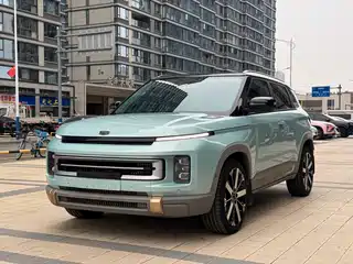 Geely ICON 2022