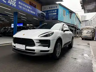 Porsche Macan 2022