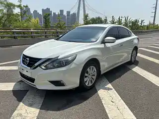 Nissan Teana 2018
