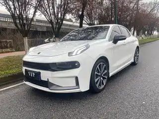 Lynk & Co 03 2020