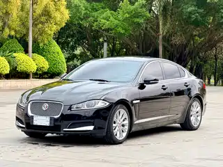 Jaguar XF 2014