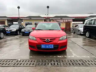 Mazda Mazda 3 2011