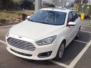 Ford Escort 2014