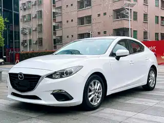 Mazda Mazda3 Axela 2015