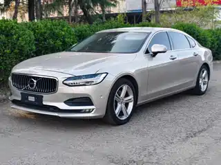 Volvo S90 2018