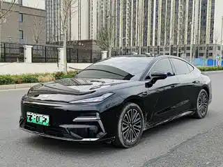 Geely Galaxy Xingyao 8 2025
