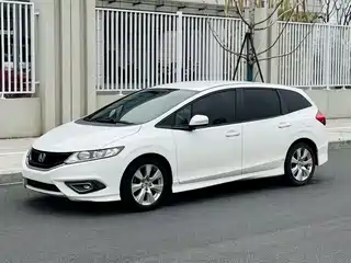 Honda Jade 2015