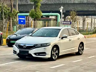 Honda Spirior 2015