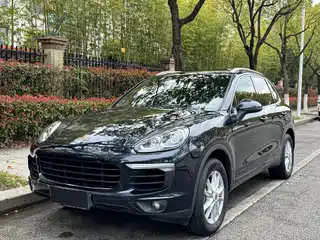 Porsche Cayenne 2016