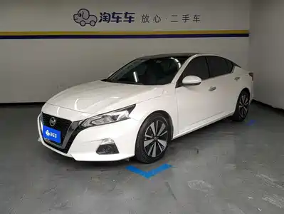 Nissan Teana 2021
