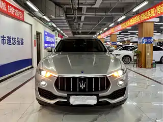 Maserati Levante 2016