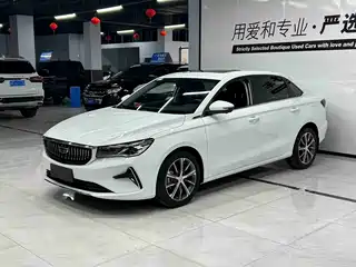 Geely Emgrand 2023