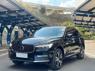 Volvo XC60 Plug-in Hybrid 2022