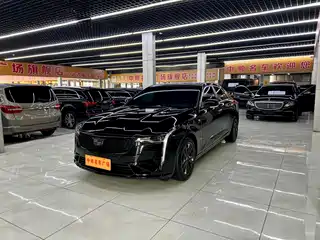 Cadillac CT4 2022